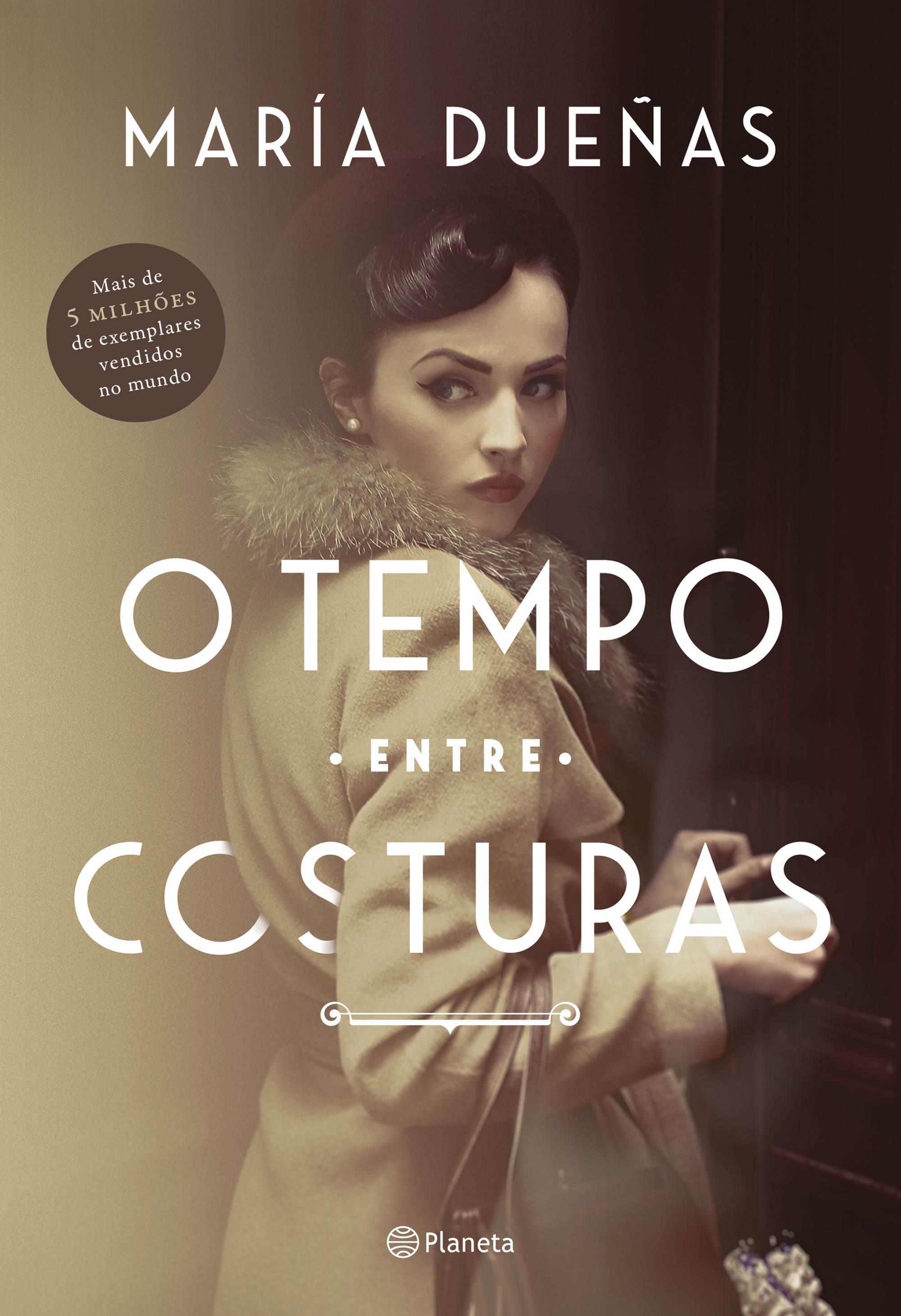 O tempo entre costuras